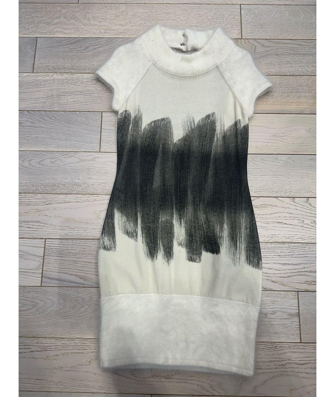 CHANEL Белое кашемировое повседневное платье, фото 3