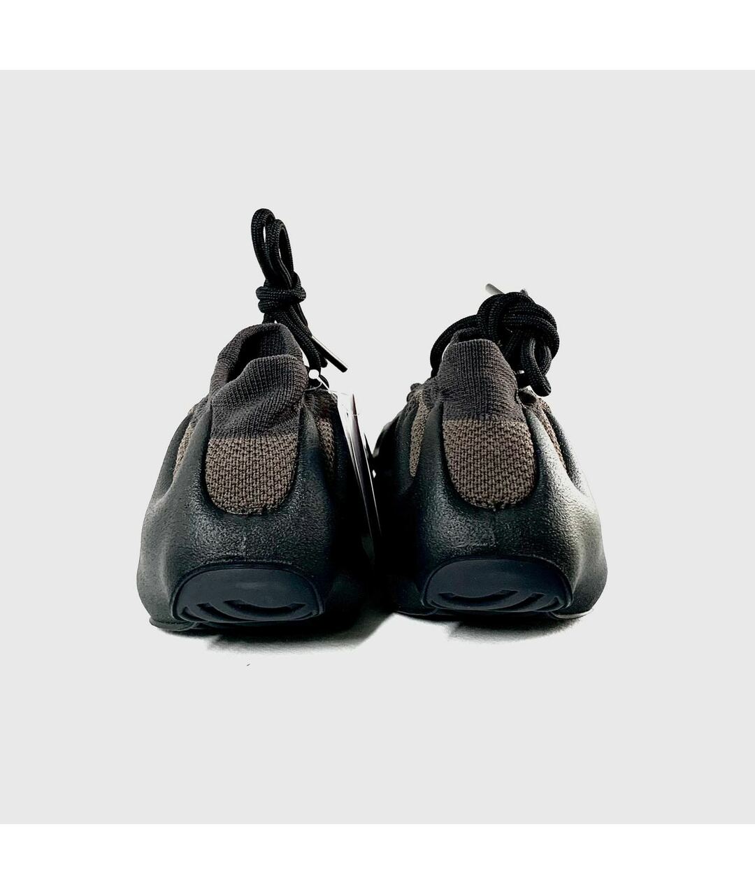 ADIDAS YEEZY Черные текстильные кроссовки, фото 4