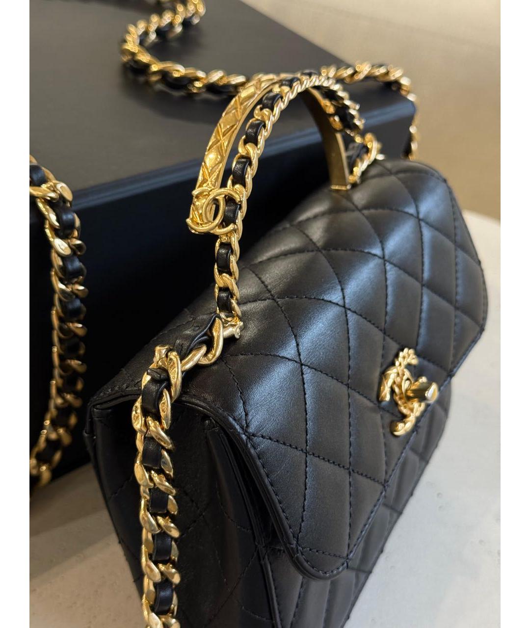 CHANEL Черная кожаная сумка с короткими ручками, фото 5