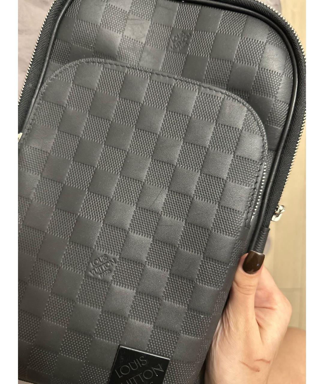 LOUIS VUITTON Черная кожаная сумка на плечо, фото 6