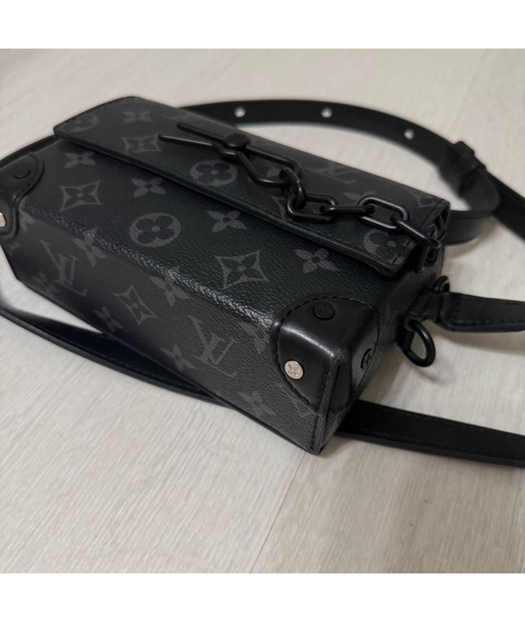 LOUIS VUITTON Черная кожаная сумка на плечо, фото 4