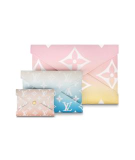 LOUIS VUITTON Клатч/вечерняя сумка