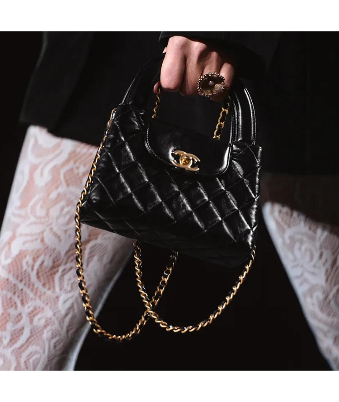 CHANEL Черная кожаная сумка через плечо, фото 6