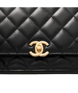 CHANEL Сумка через плечо