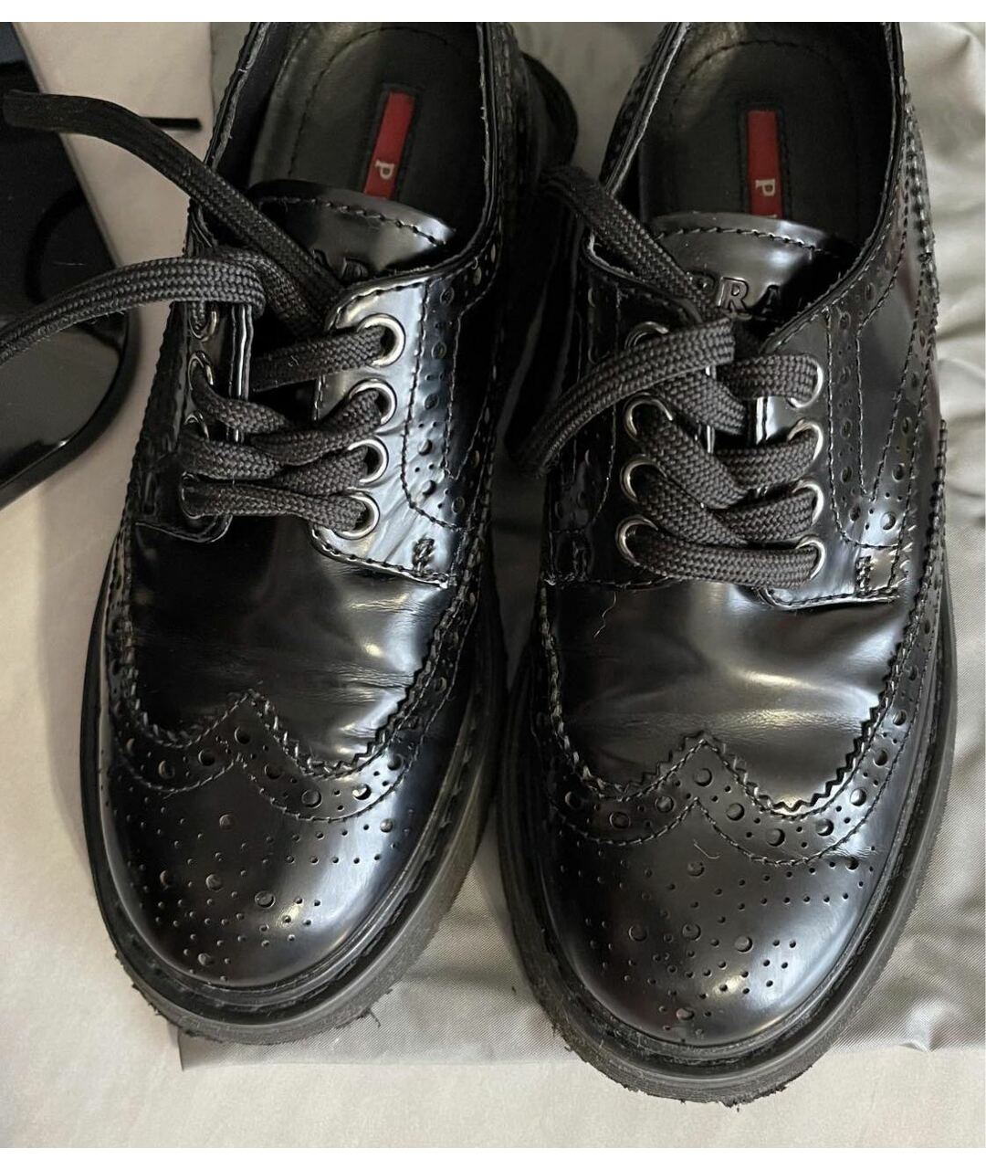 PRADA Черные ботинки из лакированной кожи, фото 2