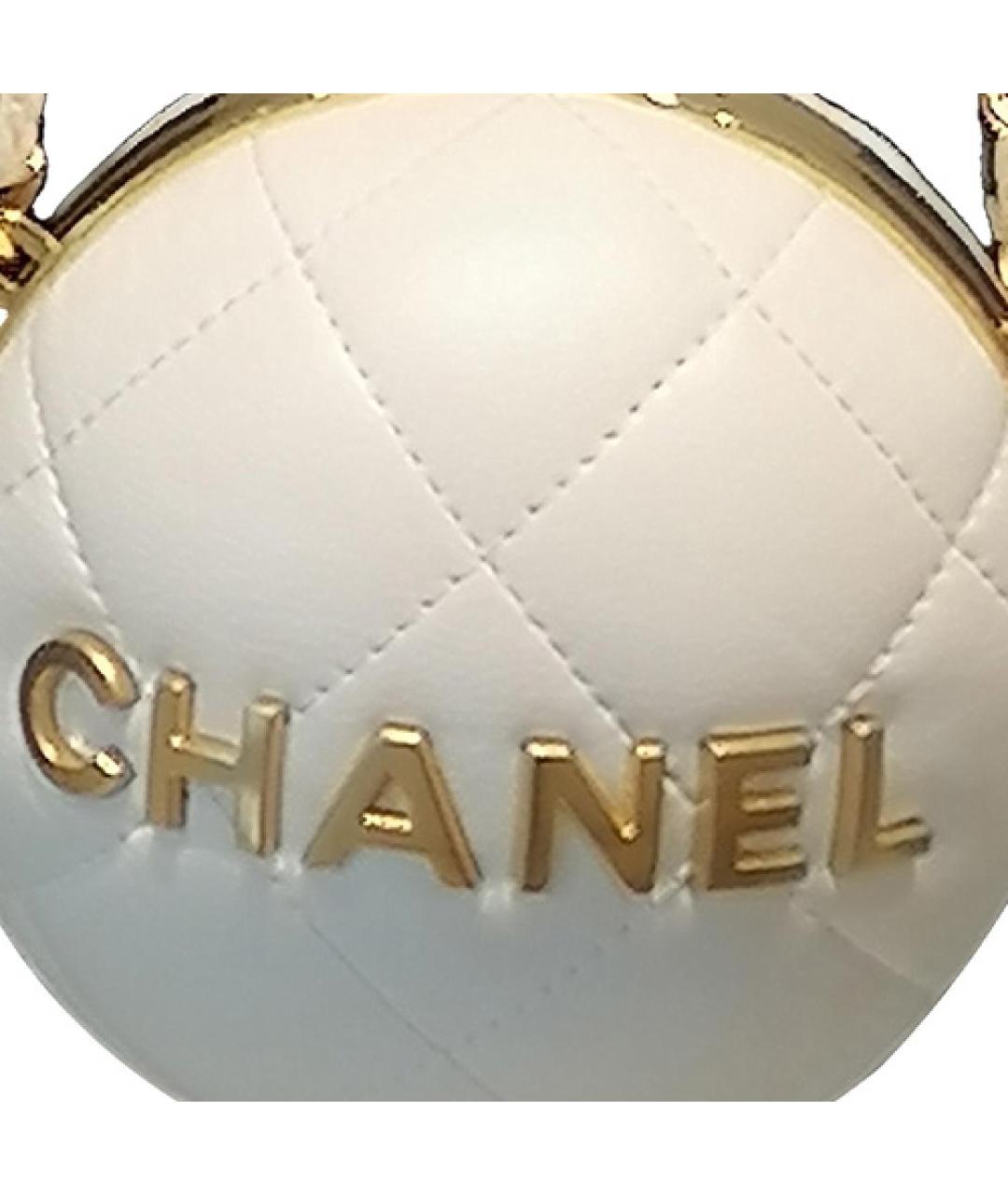 CHANEL Белая кожаная сумка через плечо, фото 4