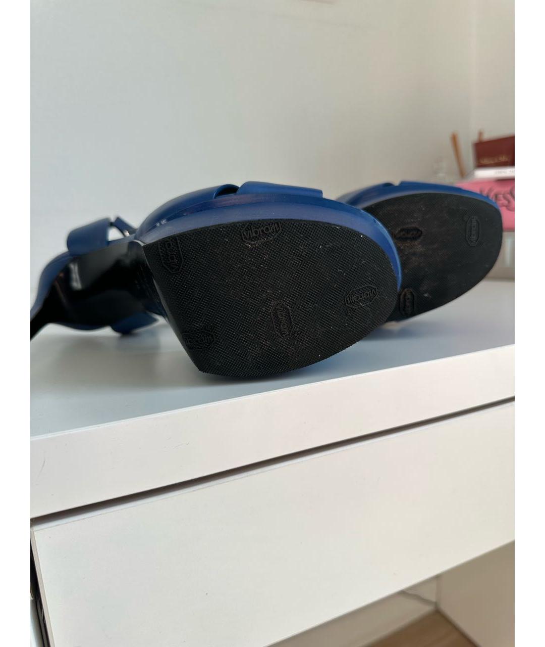 SAINT LAURENT Темно-синие кожаные босоножки, фото 5