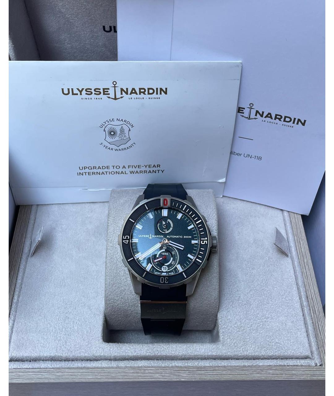 Ulysse Nardin Темно-синие часы, фото 6