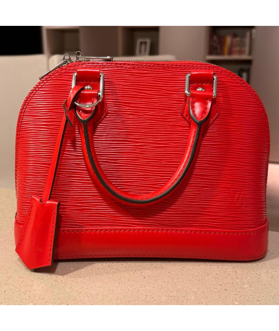 LOUIS VUITTON Красная кожаная сумка с короткими ручками, фото 3
