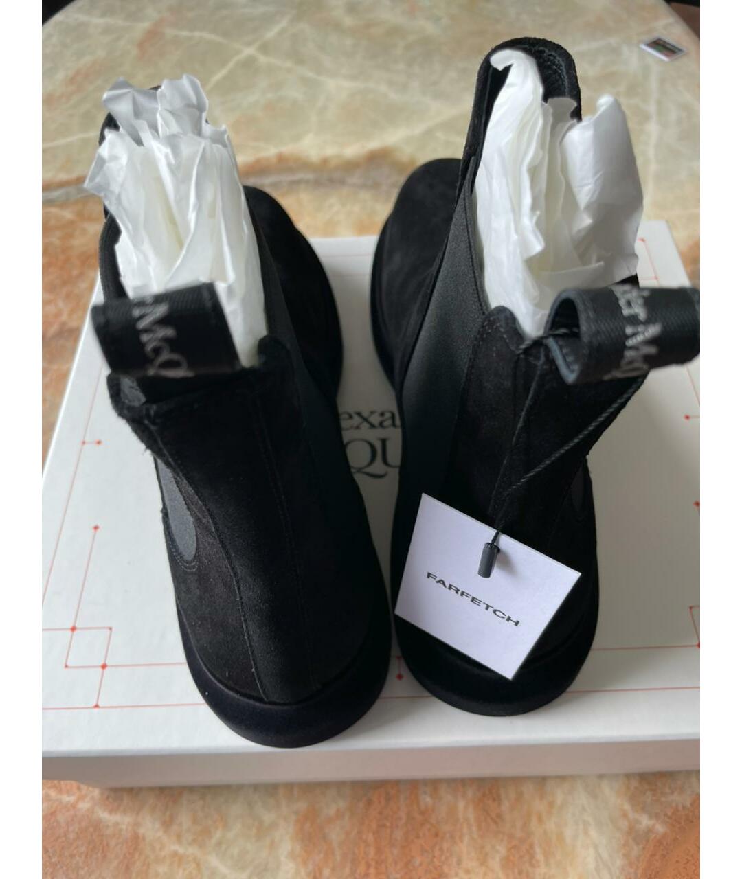 ALEXANDER MCQUEEN Черные бархатные высокие ботинки, фото 4