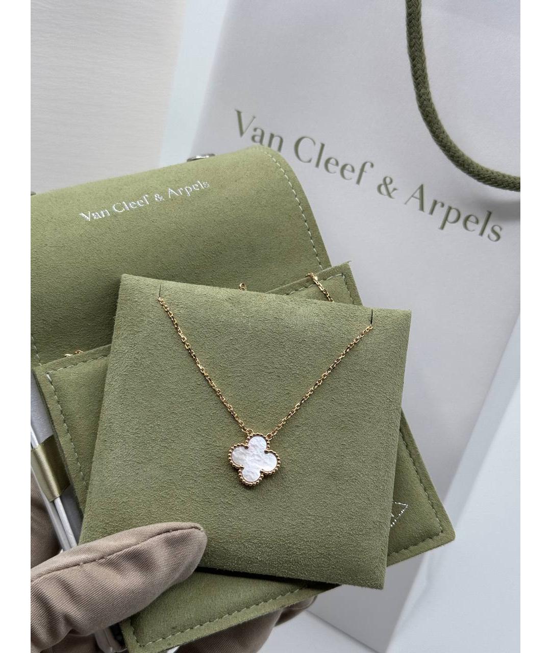 VAN CLEEF & ARPELS Белая подвеска из желтого золота, фото 2