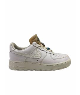 NIKE Кроссовки