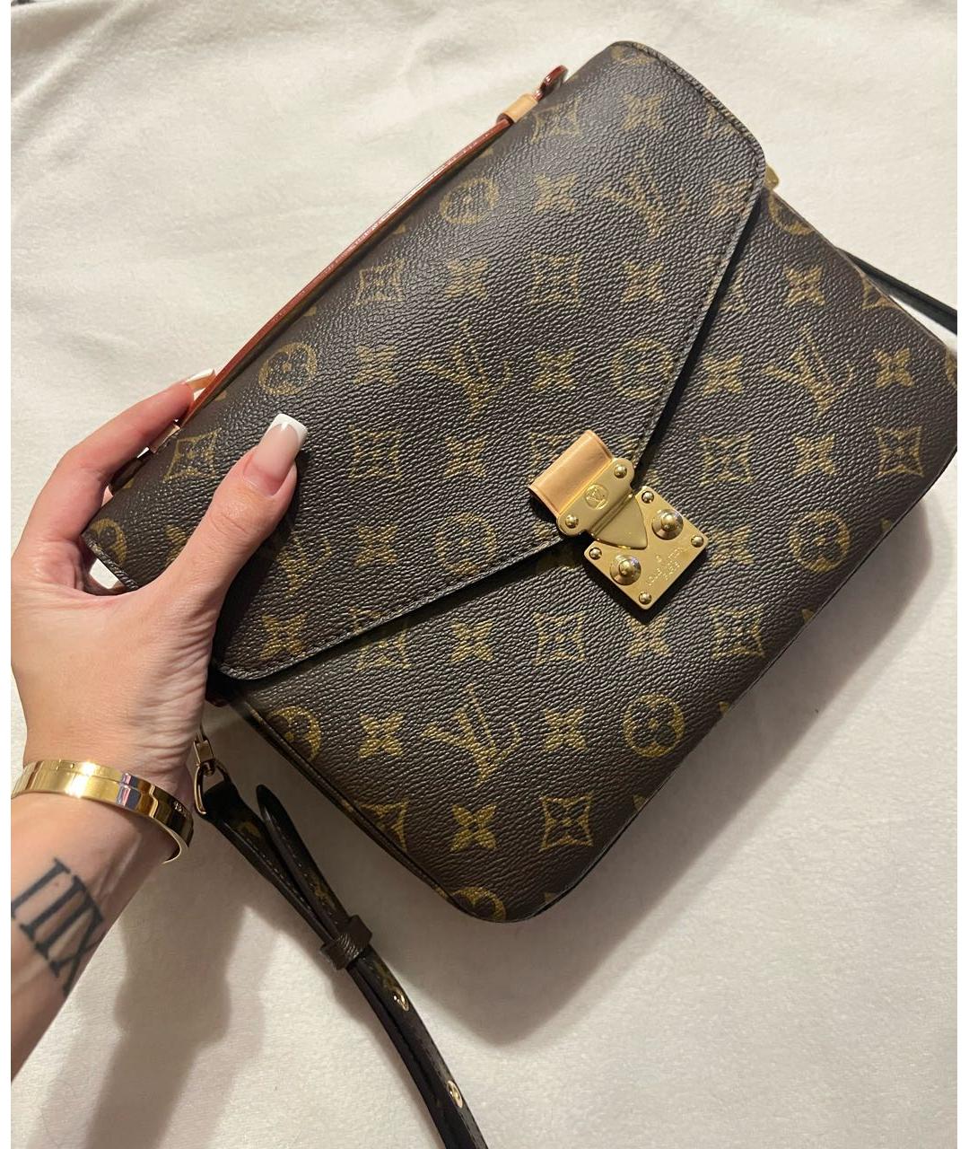 LOUIS VUITTON Коричневая кожаная сумка через плечо, фото 9