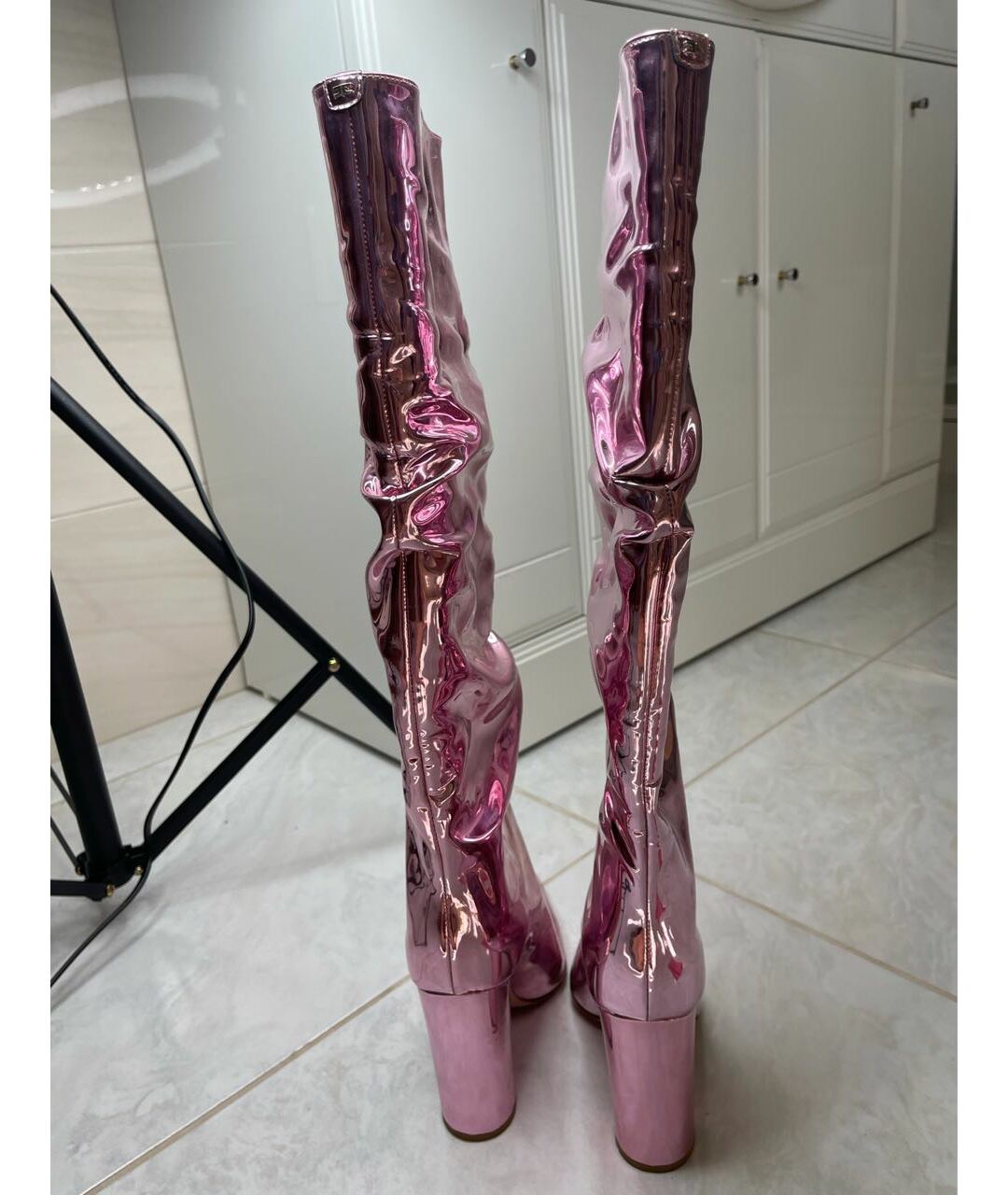 ELISABETTA FRANCHI Розовые сапоги из лакированной кожи, фото 4