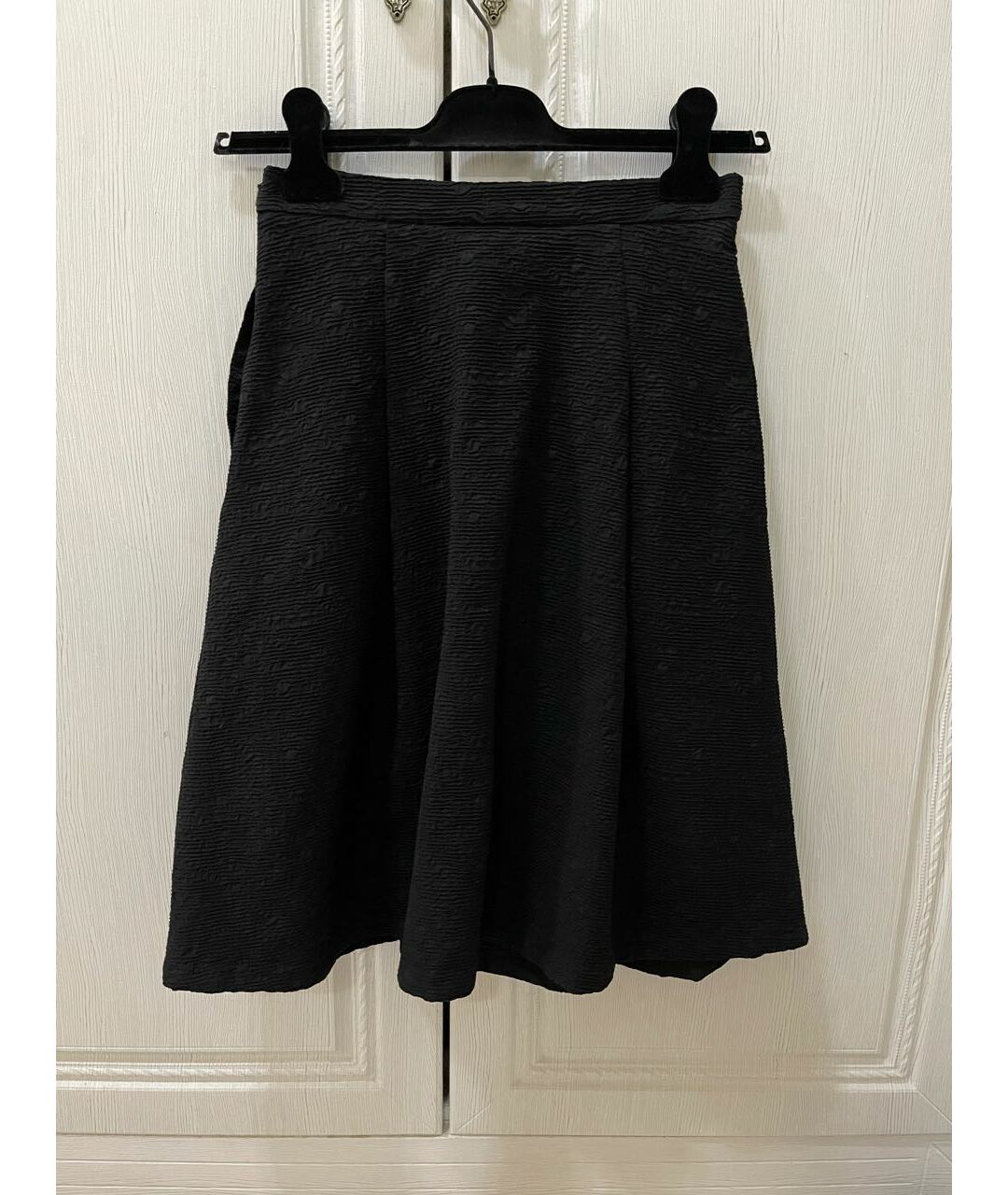 BOUTIQUE MOSCHINO Черная хлопко-эластановая юбка миди, фото 6