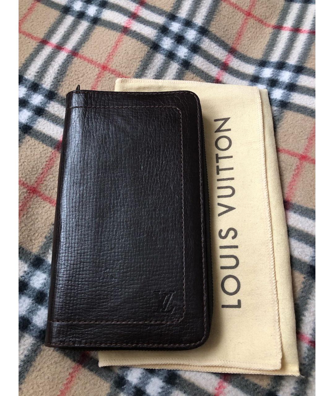 LOUIS VUITTON Коричневый кожаный кошелек, фото 5