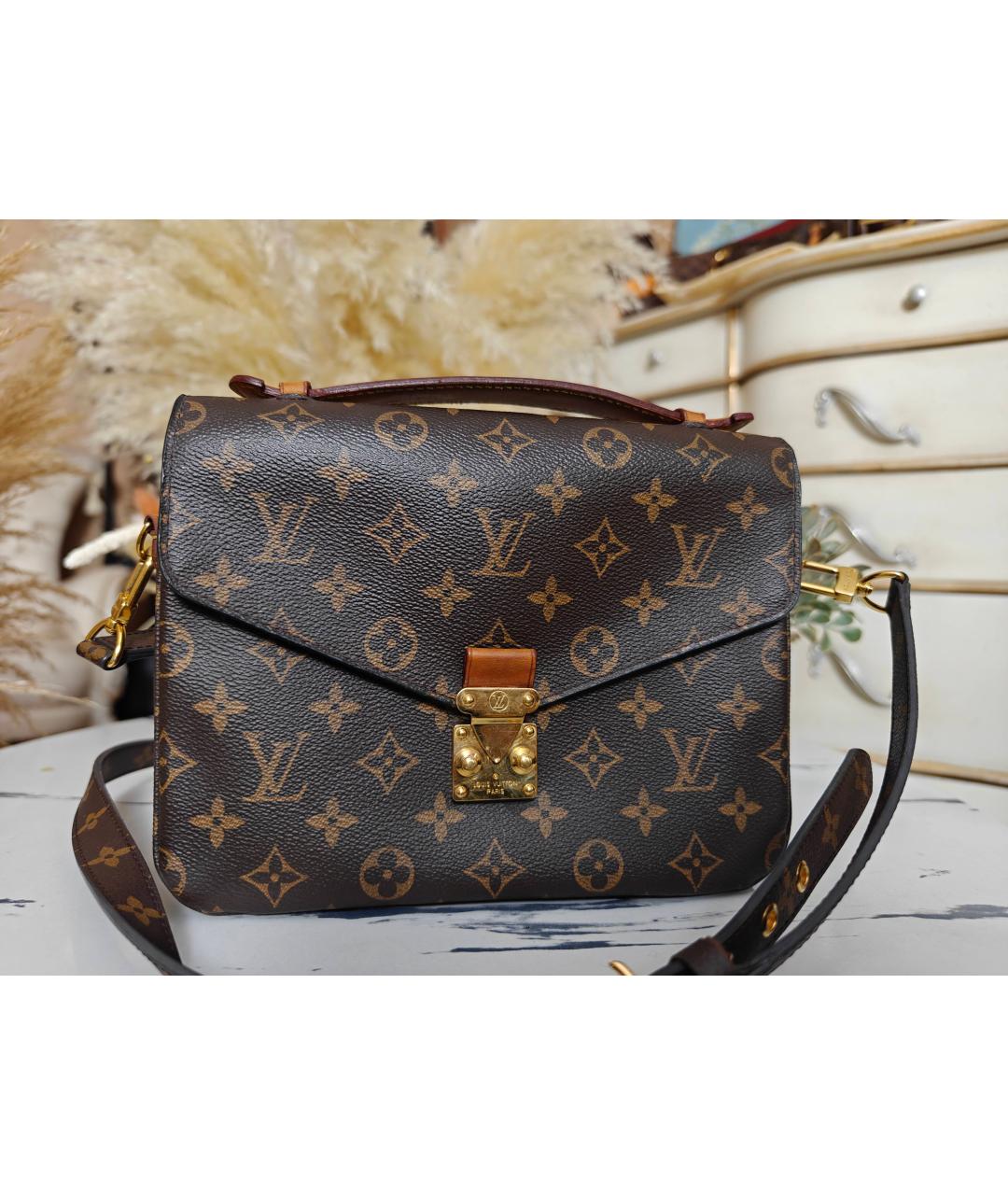 LOUIS VUITTON Сумка с короткими ручками, фото 2