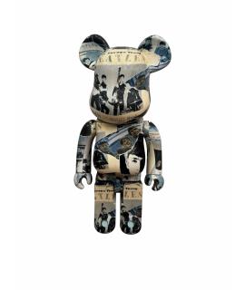 BEARBRICK Скульптура