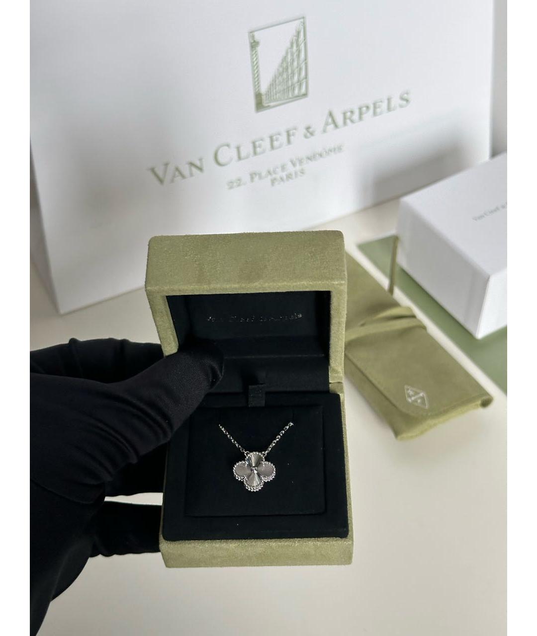 VAN CLEEF & ARPELS Серебряная подвеска из белого золота, фото 3