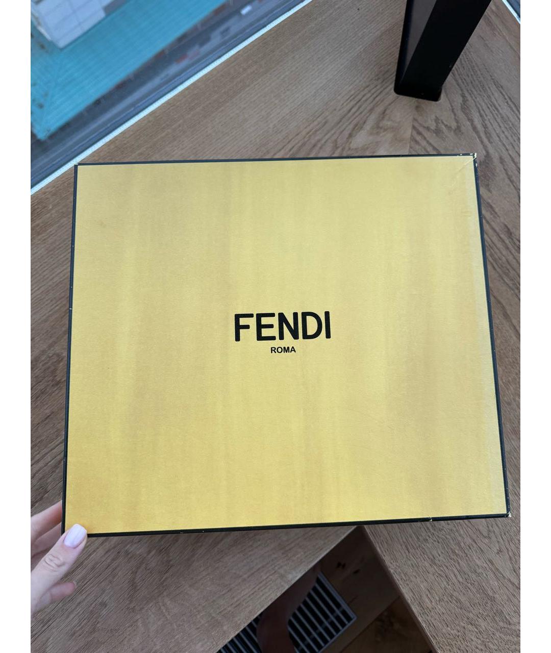 FENDI Черные кожаные ботинки, фото 5