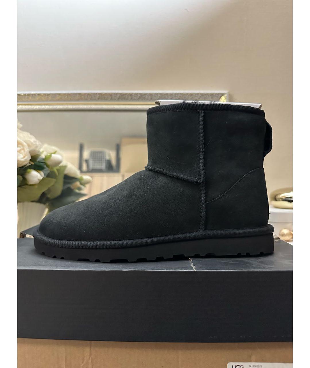 UGG AUSTRALIA Черные замшевые ботинки, фото 3