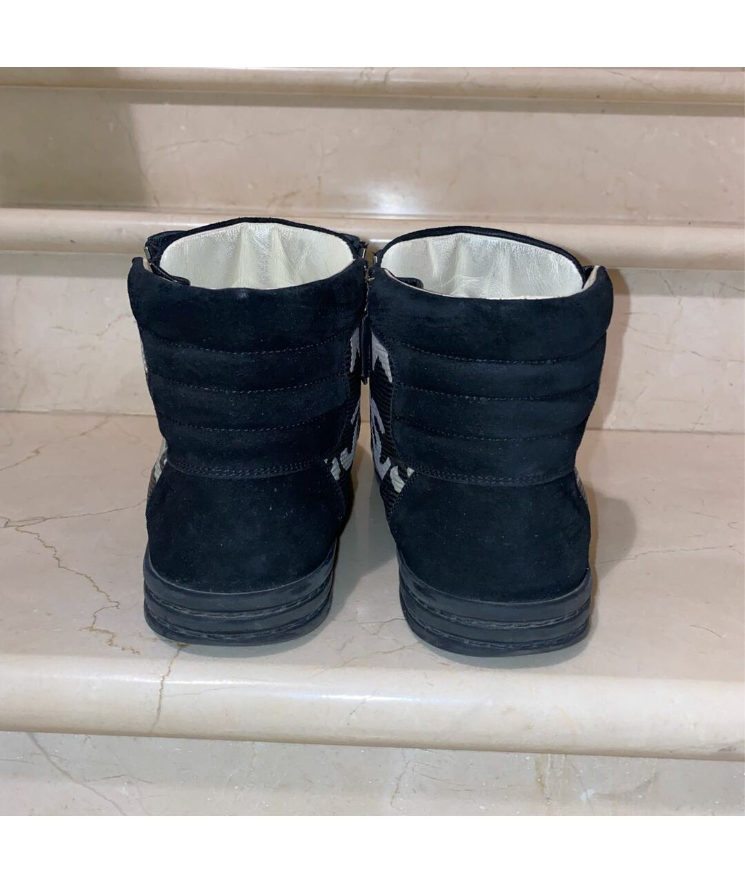 CHANEL PRE-OWNED Черные замшевые кроссовки, фото 4