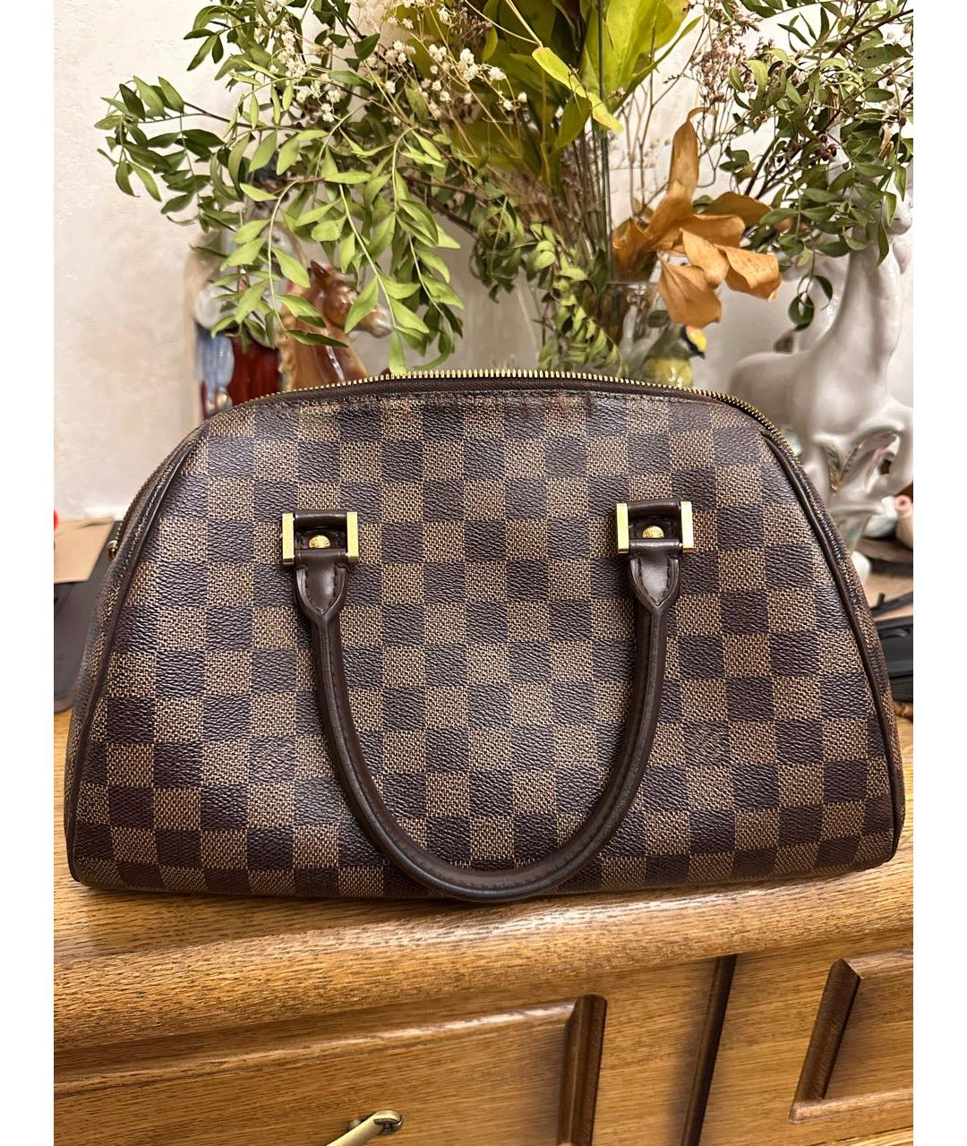 LOUIS VUITTON Коричневая кожаная сумка с короткими ручками, фото 3