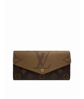 LOUIS VUITTON Кошелек