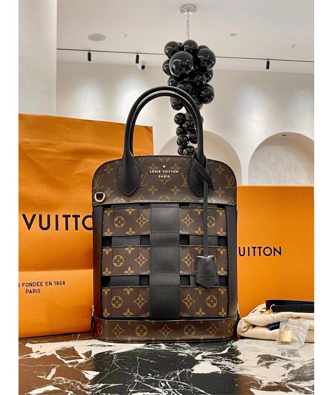 LOUIS VUITTON Коричневая кожаная сумка через плечо, фото 3