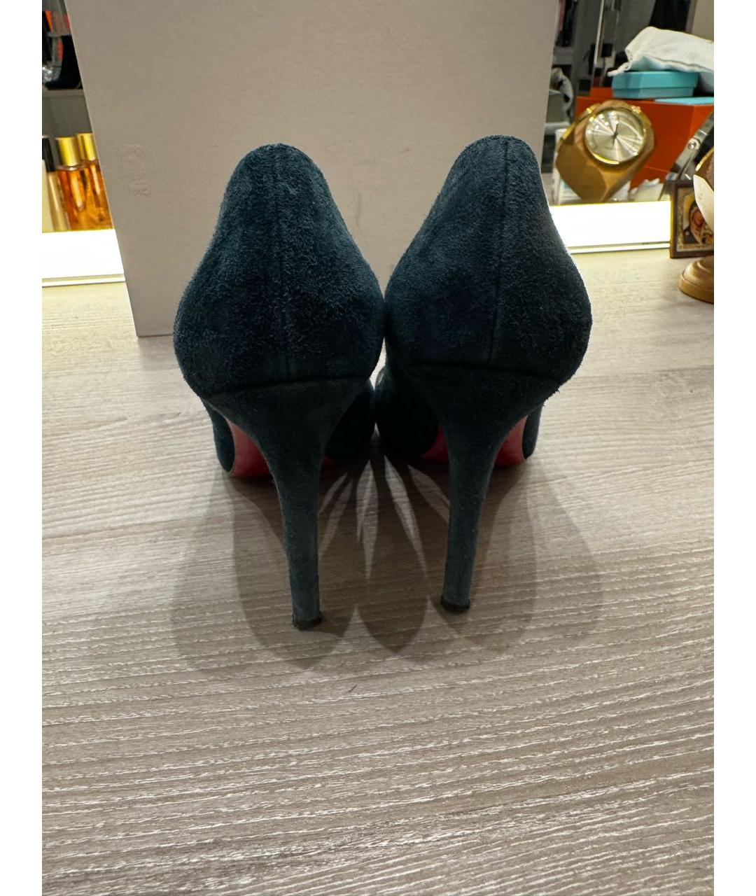 CHRISTIAN LOUBOUTIN Зеленые замшевые туфли, фото 4