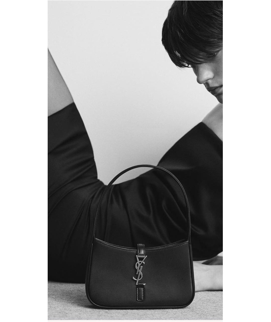 SAINT LAURENT Красная сумка с короткими ручками из лакированной кожи, фото 6