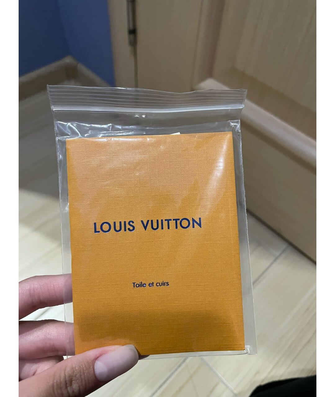 LOUIS VUITTON PRE-OWNED Антрацитовая кожаная сумка на плечо, фото 6