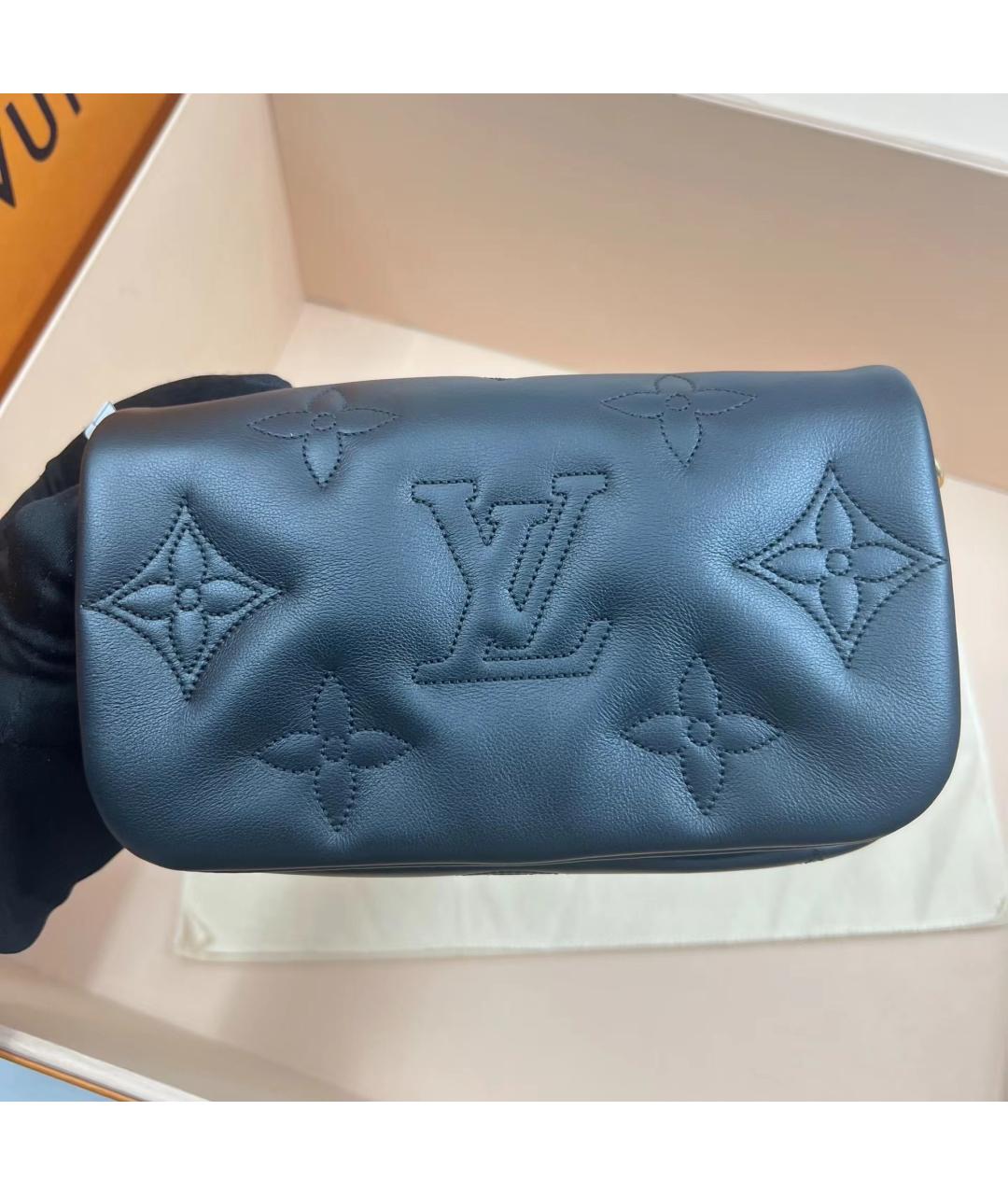 LOUIS VUITTON Черная кожаная сумка через плечо, фото 9