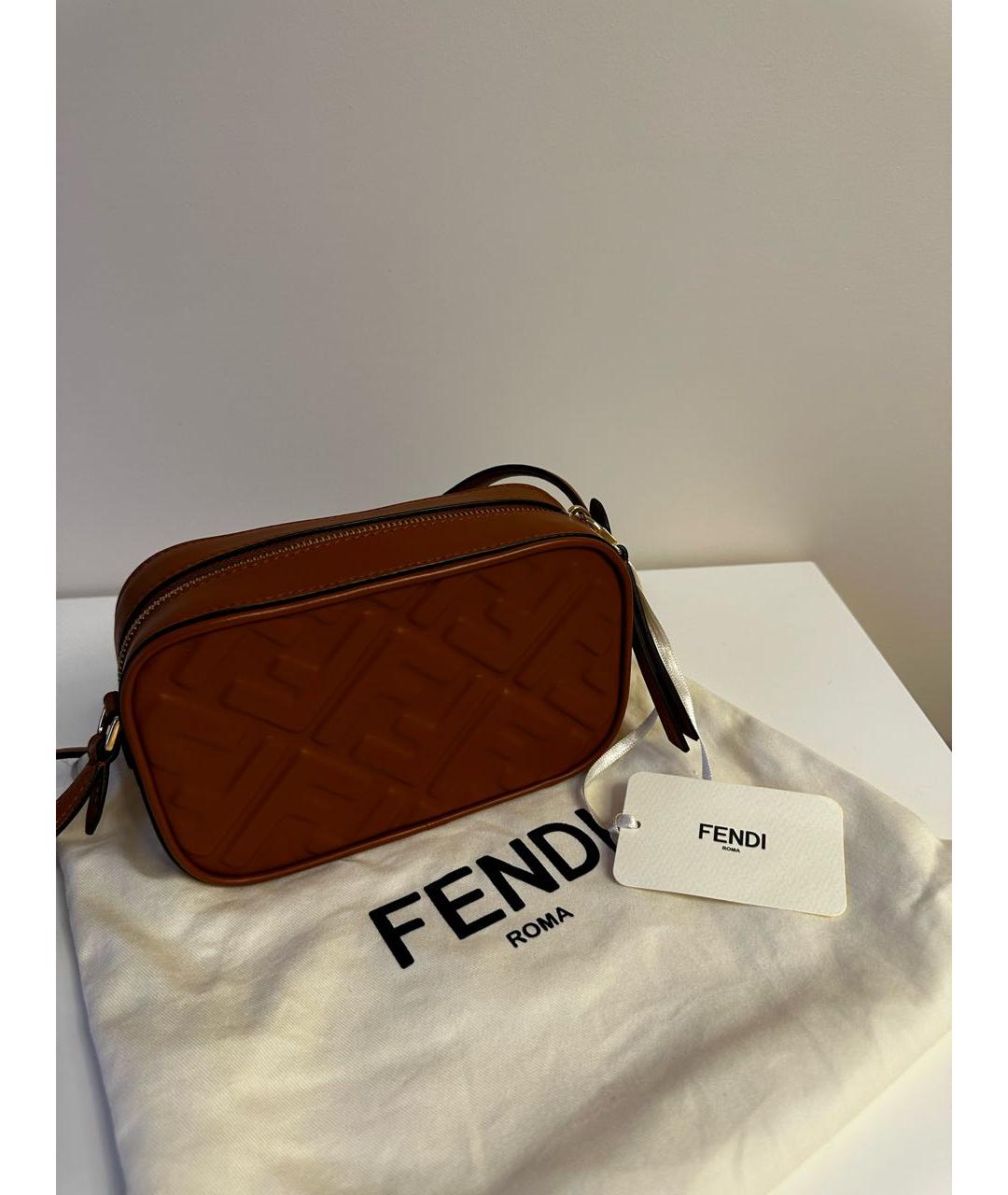 FENDI Коричневая кожаная сумка через плечо, фото 4