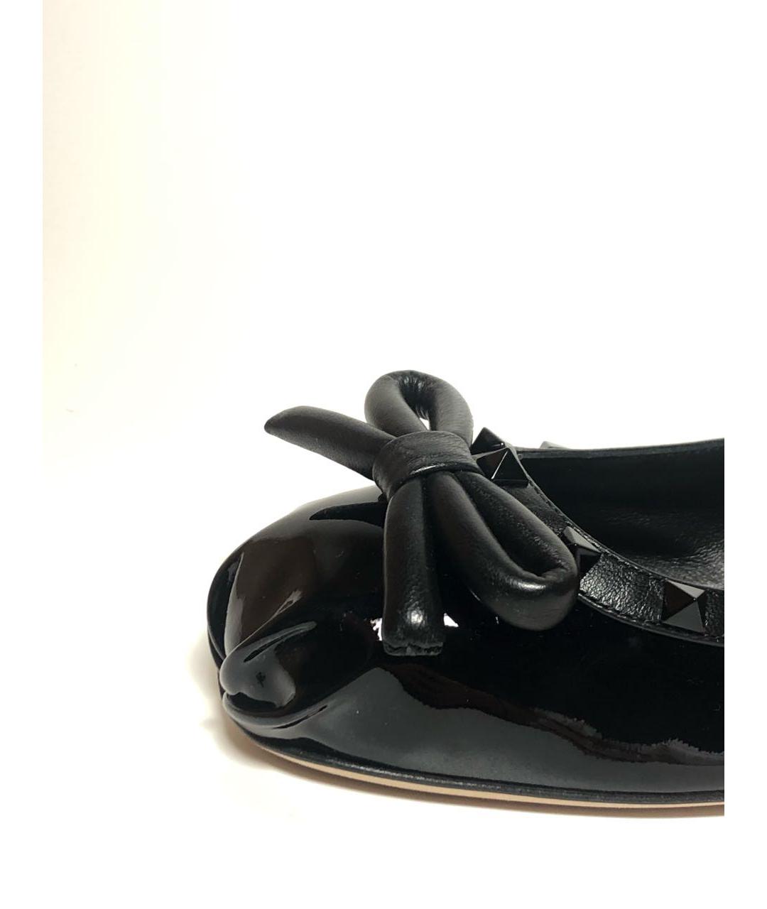 VALENTINO Черные балетки из лакированной кожи, фото 6