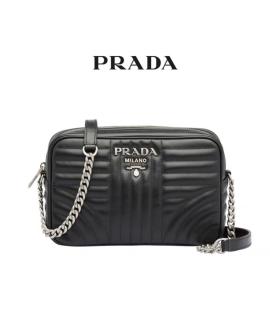 PRADA Сумка через плечо