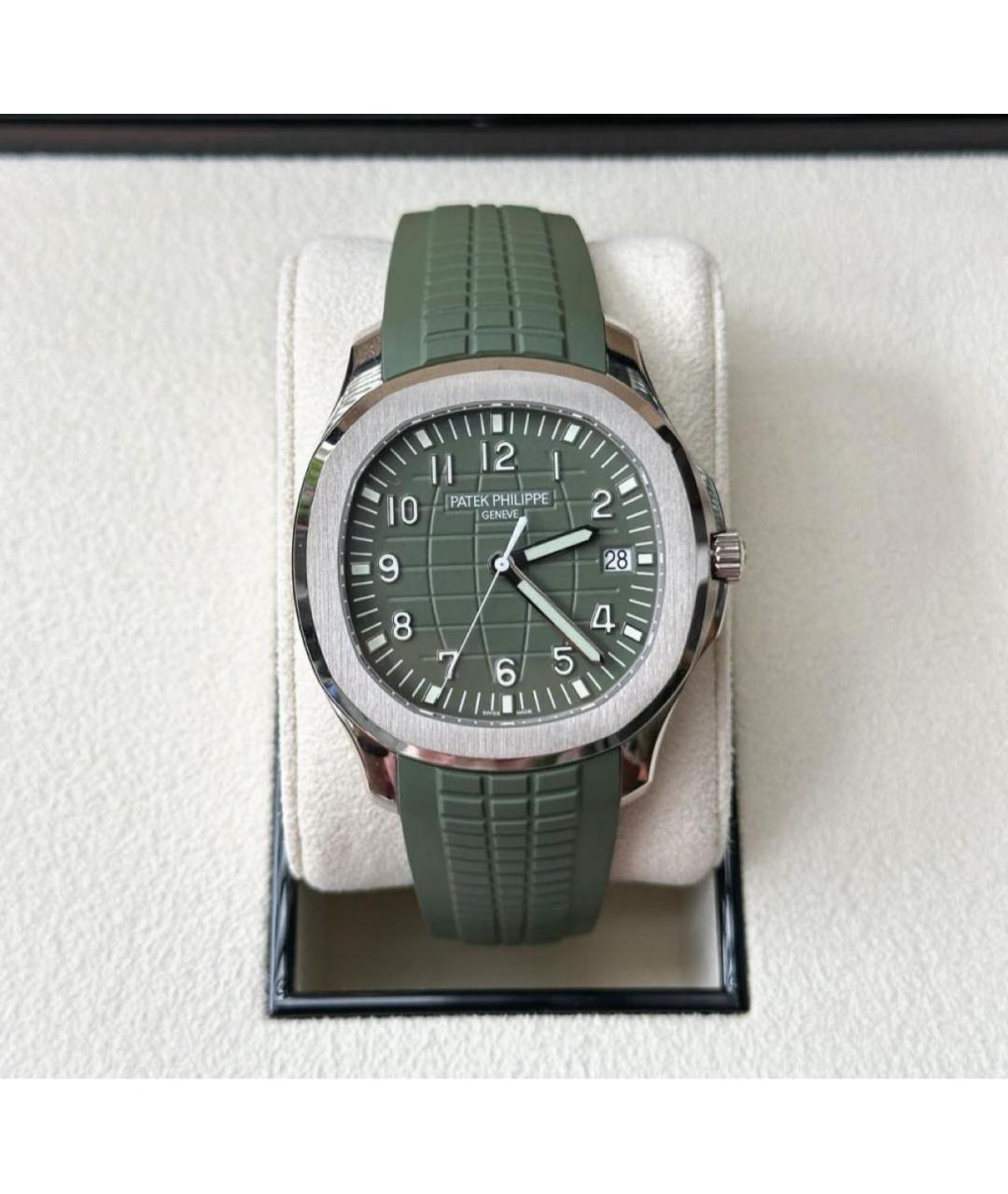 PATEK PHILIPPE Зеленые часы из белого золота, фото 2