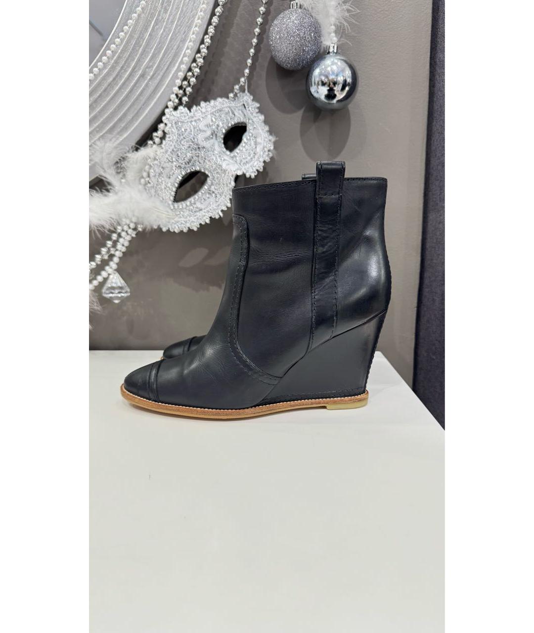 CHANEL Черные кожаные ботинки, фото 2