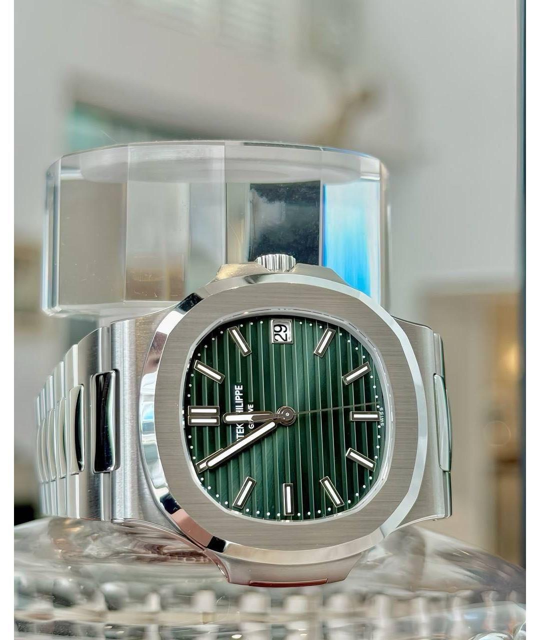 PATEK PHILIPPE Зеленые часы, фото 2