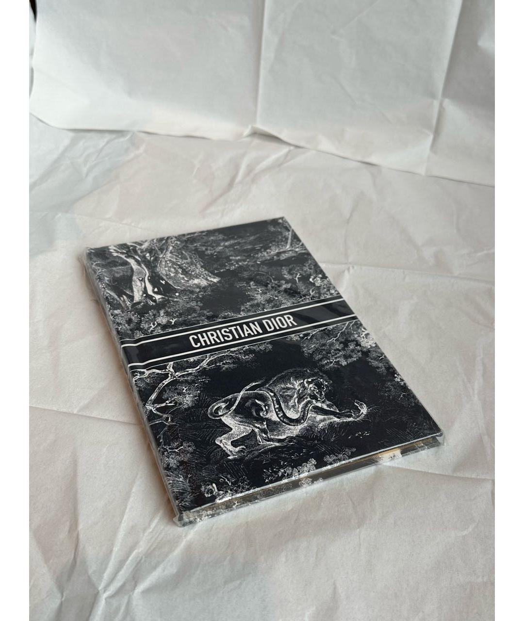 CHRISTIAN DIOR Книга, фото 4