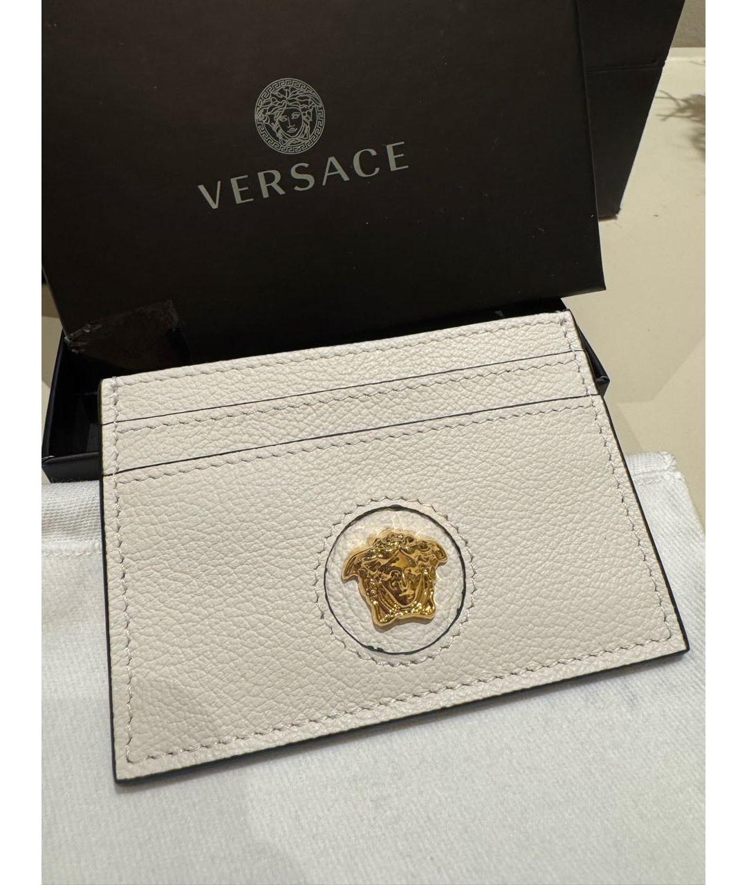 VERSACE Белая кожаная визитница, фото 5