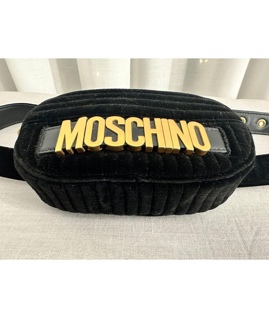 MOSCHINO Черная бархатная поясная сумка, фото 5