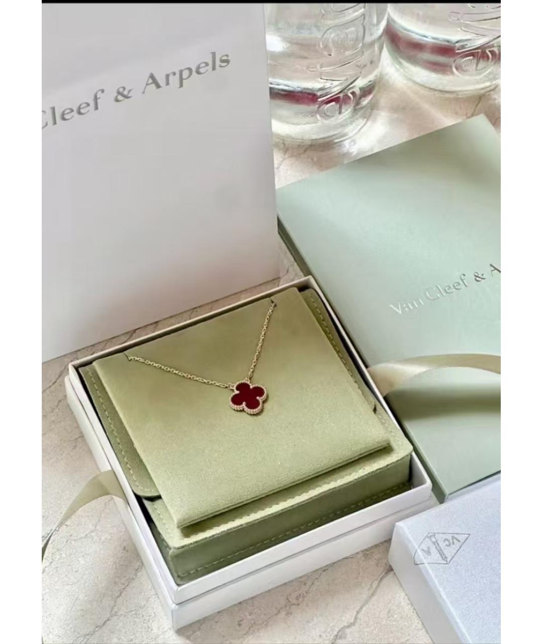 VAN CLEEF & ARPELS Красная подвеска из желтого золота, фото 3