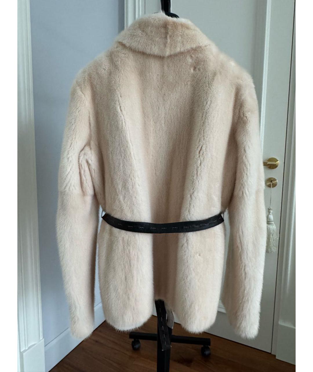 FENDI Бежевая меховая шуба, фото 2