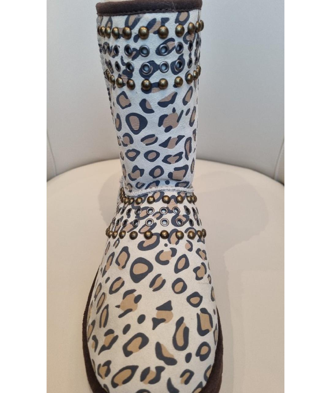 UGG AUSTRALIA Бежевые нубуковые ботинки, фото 6