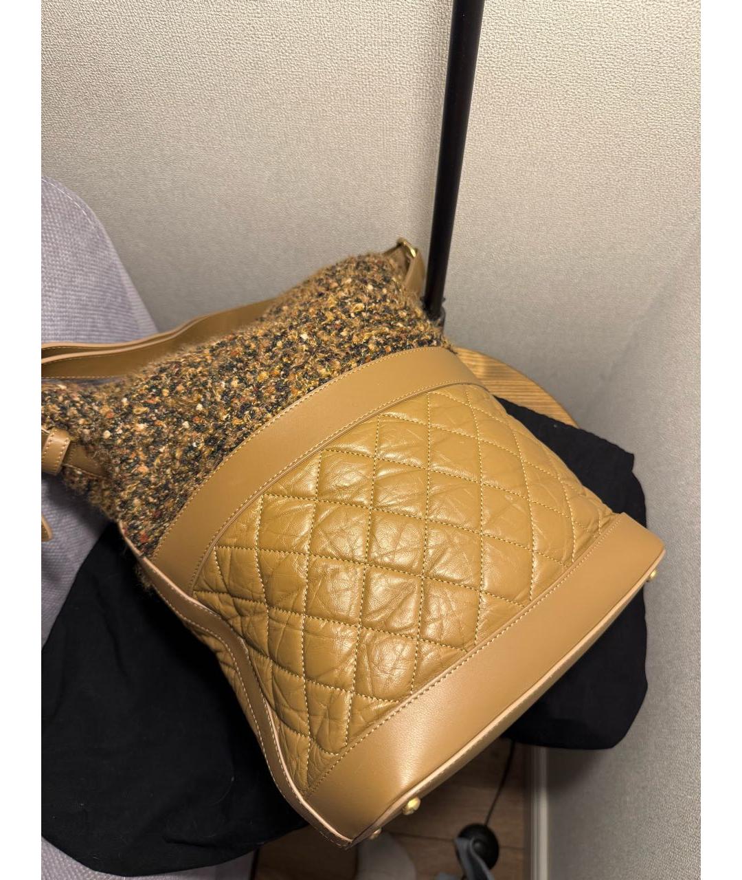 CHANEL Бежевая кожаная сумка тоут, фото 7