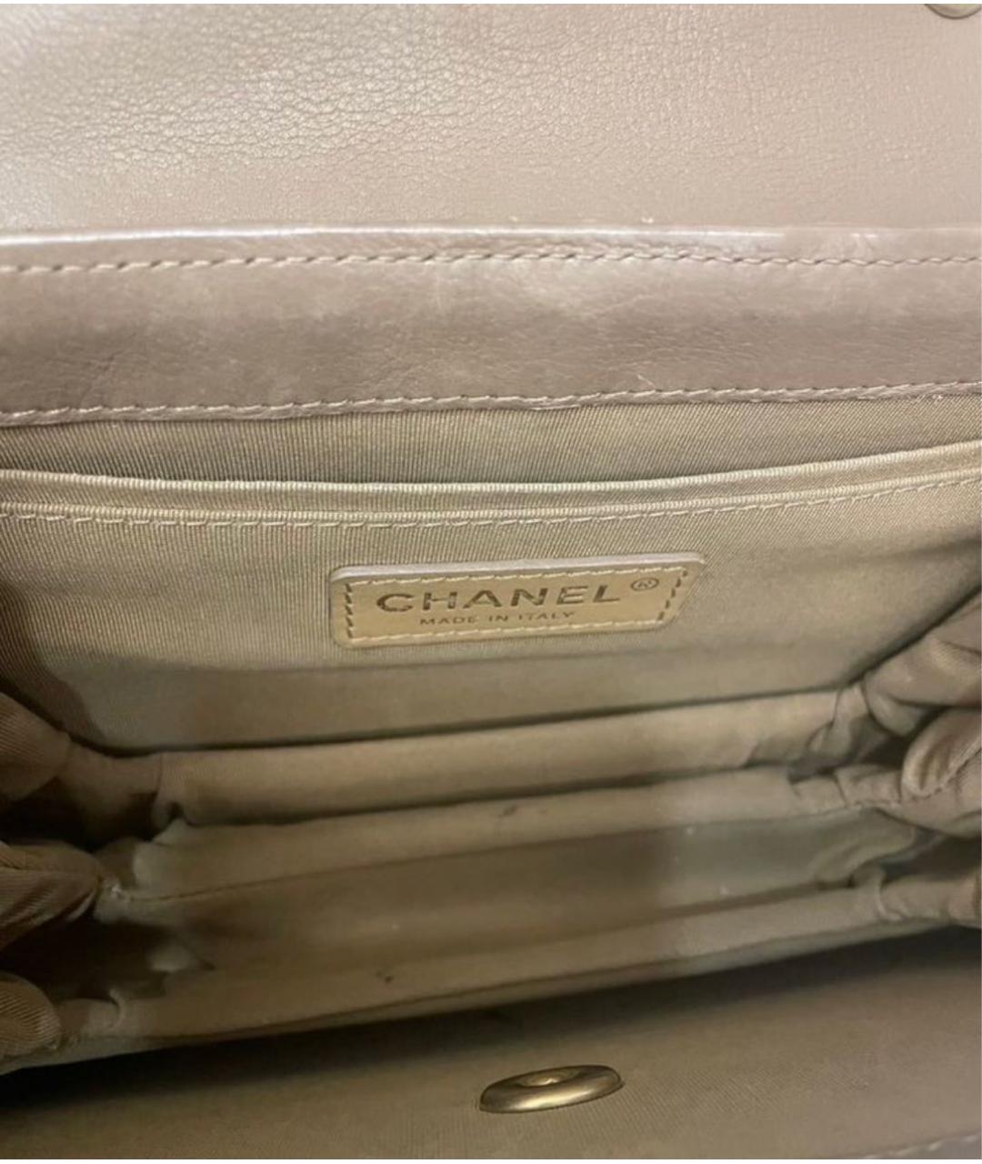 CHANEL Бежевая кожаная сумка через плечо, фото 4