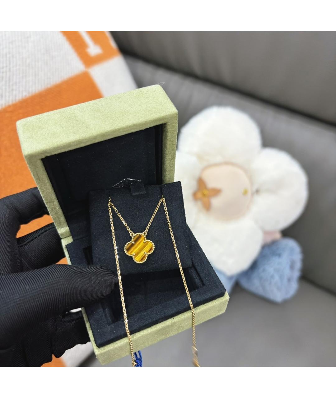 VAN CLEEF & ARPELS Желтая подвеска из желтого золота, фото 2