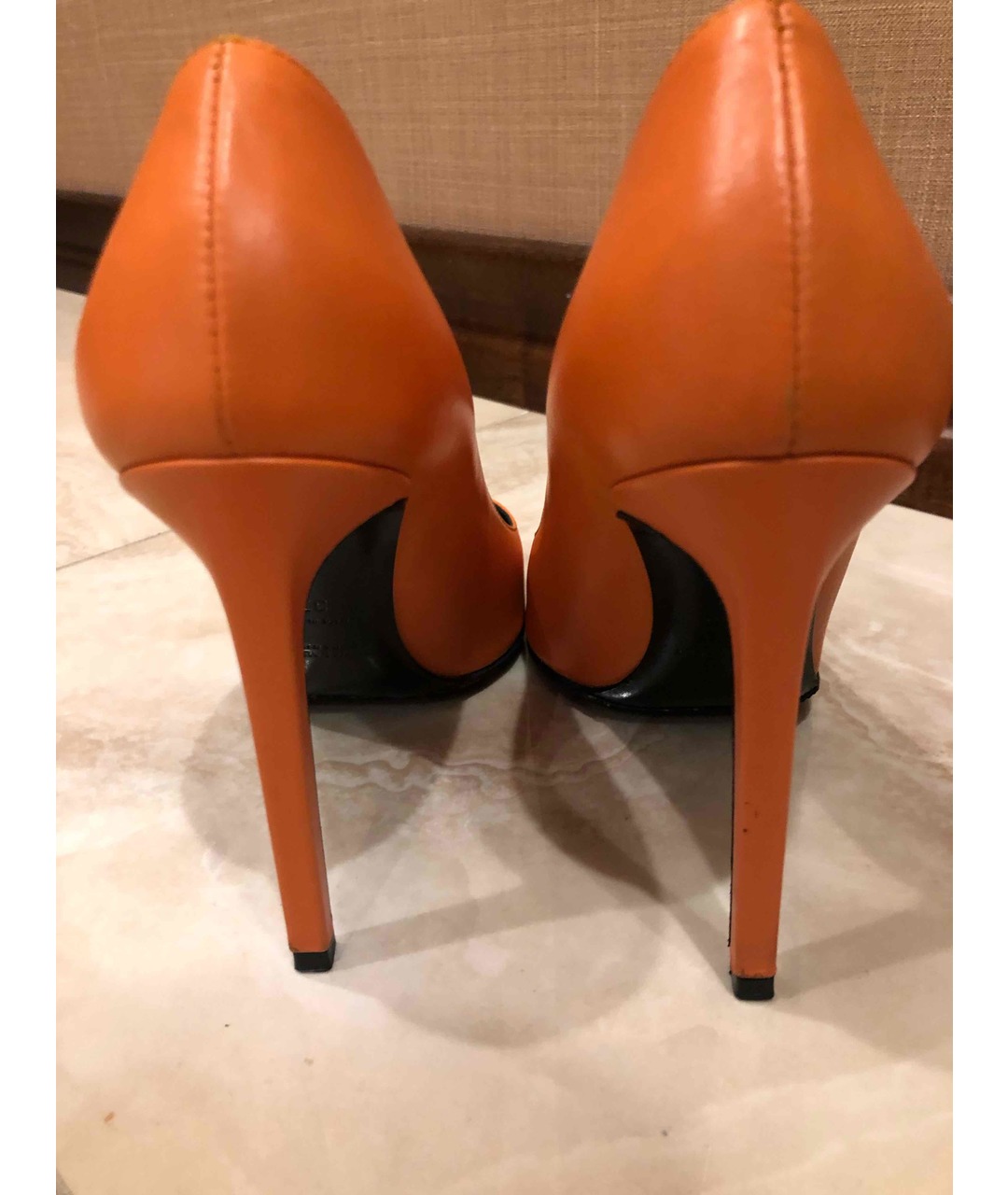 SAINT LAURENT Оранжевое кожаные туфли, фото 3