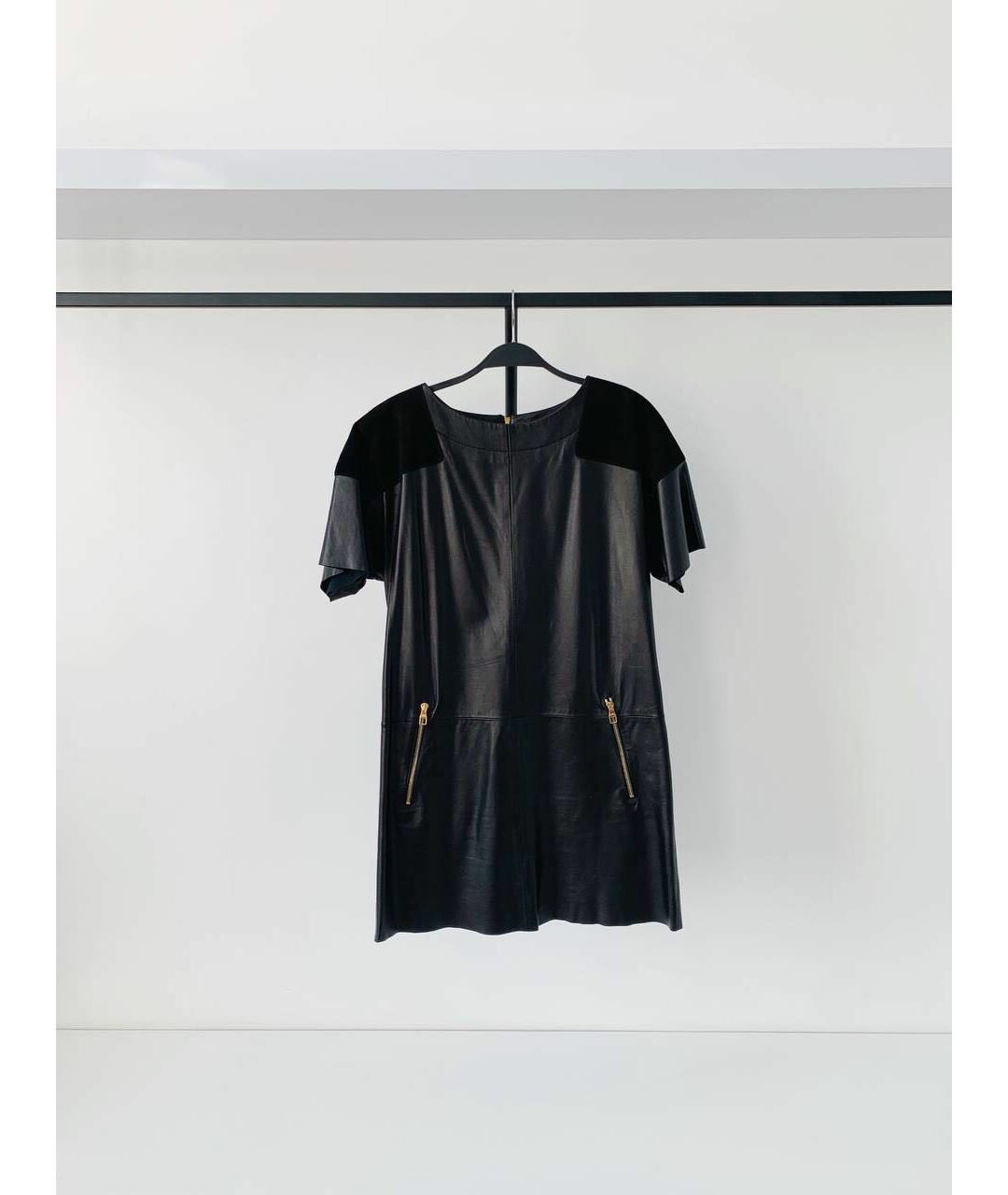 LOUIS VUITTON PRE-OWNED Черное кожаное повседневное платье, фото 8
